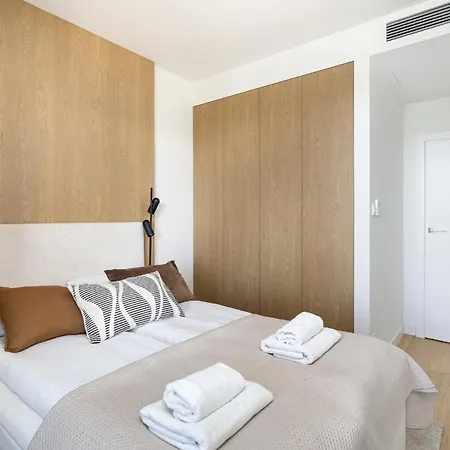 Апартаменти 3-bedroom Mokotow With Sunny Tarrace